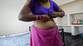 Nhỏ xíu tit Babe phụ ...