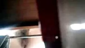 Da ngăm đen, với đàn ...