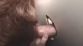 Cô gái nhà đam mê ph ...