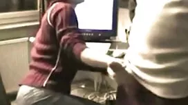 Dầu, dầu, dầu, xoa b ...