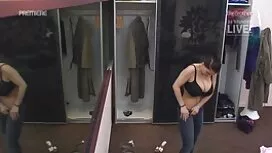 Alison Tyler Chick a ...