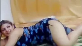 Vợ bạn xem phim sex  ...