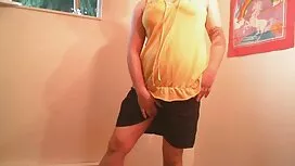 Lớn Zú bà nội trợ xx ...